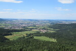 15.07.2023: Zollernalb - Blick vom Bllat bei Albstadt-Burgfelden; rechts Balingen
