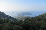 29.07.2018: Côte d'Azur - Blick von der Passstrae zum Col d'Èze auf die Halbinsel Cap Ferrat