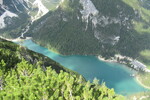 23.07.2021: Dolomiten - Blick vom Weg zur Weilahnscharte auf den Pragser Wildsee
