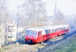 Schienenbus in Greiz-Aubachtal