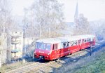 Schienenbus am 24.10.1965 nahe der Aubachtaler Kirche (Aufnahme: Kurt Maak)
