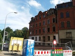 14.09.2019: Blick von der Zeulenrodaer Strae auf das einsturzgefhrdete Haus