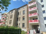 23.05.2025: Die Rckseite des Hauses ist noch intakt.