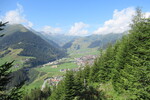 29.07.2020: Obere Surselva - Blick vom Aufstieg zum Bostg auf Sedrun
