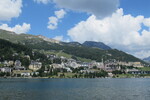 31.07.2020: Oberengadin - Blick ber den St. Moritzersee auf St. Moritz Dorf