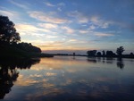 23.08.2024: Elbe bei Lowig am Abend