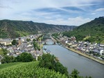 18.07.2025: Mosel - Blick von der Reichsburg Cochem auf Stadt und Mosel