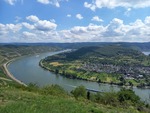 26.07.2025: Rhein - Blick vom Gedeonseck bei Boppard stromabwrts