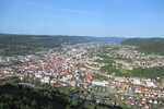 19.07.2023: Zollernalb - Blick vom Schlossfelsenturm auf Albstadt-Ebingen