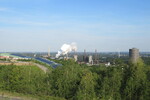 26.05.2020: Nordrhein-Westfalen - Blick vom Tetraeder in Bottrop auf das Alpincenter