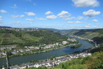 22.08.2020: Mosel - Blick vom Collisturm bei Zell flussabwrts