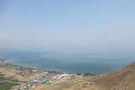 14.08.2023: See Genezareth und Golanhhen - Blick vom Berg Arbel auf den See Genzareth