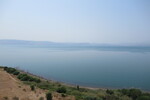 15.08.2023: See Genezareth und Golanhhen - Blick vom Nukeib Lookout am Highway 92 (Ostufer) auf den See Genezareth