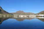 29.08.2014: Bolungarvík - Blick vom Fjord auf Bolungarvík