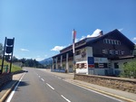 15.07.2024: Grenze an der  Kleinwalsertalstrae (L 201) / B 19, Blickrichtung sterreich