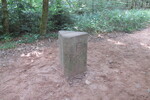 18.08.2020: Grenzstein nahe der Altschlossfelsen bei Eppenbrunn